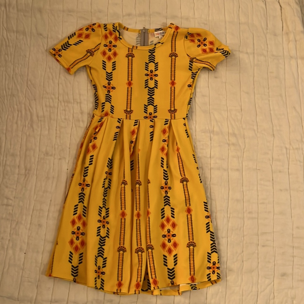 Lularoe Amelia dress with pockets